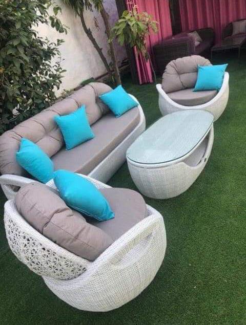 Canovile Patio Sofa Set